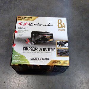 NEW!!  Schumacher Electric 8-Amp 6/12-volt Car Battery Charger
